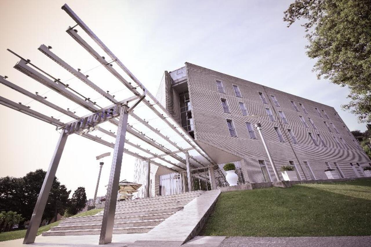 City Hotel Podgorica Exteriér fotografie