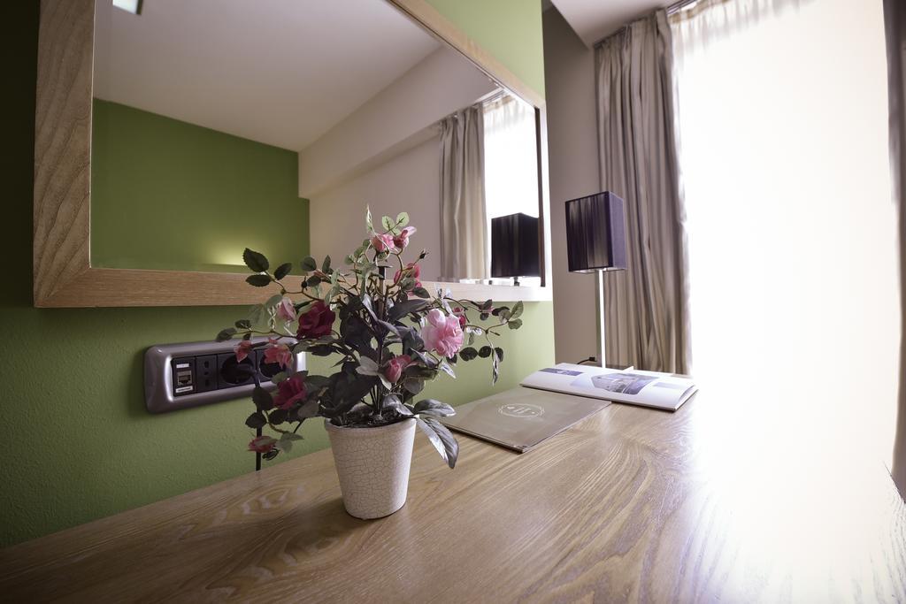 City Hotel Podgorica Pokoj fotografie