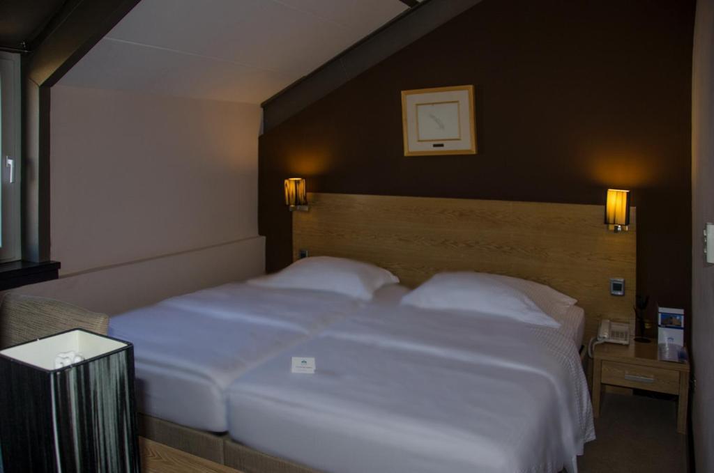 City Hotel Podgorica Pokoj fotografie